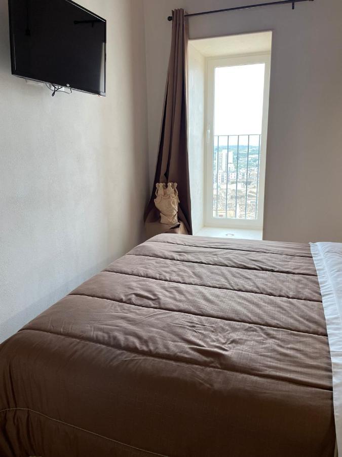 La Finestra Su Noto Hotel Kültér fotó